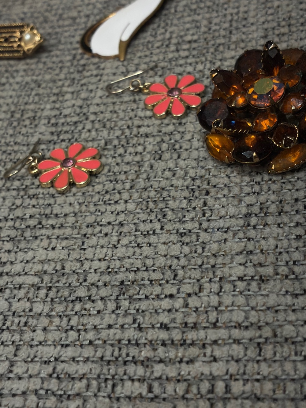 Lot of Vintage Jewelry Monet, Sarah Cov and more - Picture 12 of 13